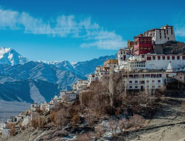 Experience the spectacular Indian Himalayas with our 14 Days Ladakh Markha Valley Trek & Kashmir Tour, an unforgettable journey combining high-altitude trekking, breathtaking mountain scenery, ancient Buddhist culture and Kashmir’s peaceful natural beauty.