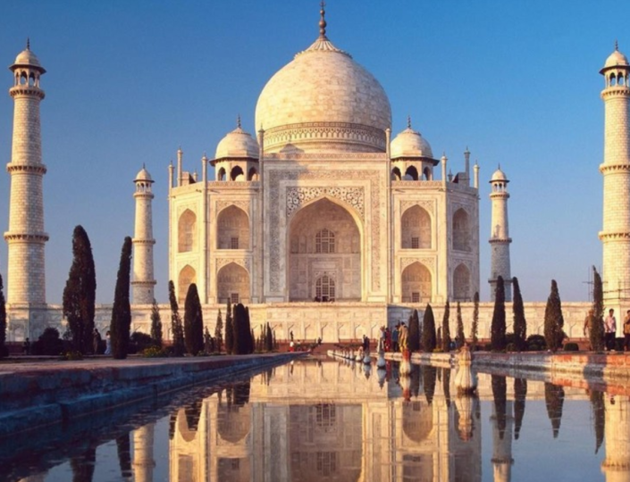 7-Day Golden Triangle with Taj Mahal Tour – Explore Delhi, Agra and Jaipur on one of the Best India Tour Packages, featuring rich culture, fascinating history, magnificent architecture and the timeless Taj Mahal.